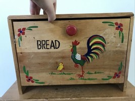 Vintage Antique Rustic Wooden Farmhouse Rooster Painted Bread Box Cuttin... - £98.32 GBP