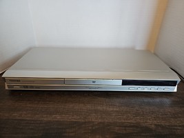Toshiba SD-3960SU Dvd Video Player Dolby Digital For Parts Or Repair - £23.46 GBP