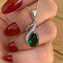 Emerald Teardrop Necklace -May Birthstone Pendant, Dainty Gift for Her - £155.74 GBP