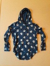 Womens Size Small Skulls Cozy Knit Hoodie Pullover Top Shirt - $10.77