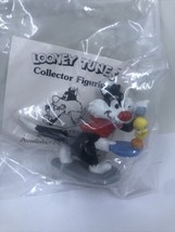 Looney Tunes Characters At Shell Gas Premium Sylvester And TweetySealed.... - $9.85
