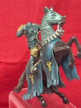 BBI BLUE BOX Green Blue HEADLESS Knight Medieval Crusader 90mm Figure Wa... - $7.43