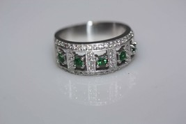 18K White Gold Filigree Diamond and Tsavorite Garnet Anniversary Band Ring SZ 6 - £688.57 GBP