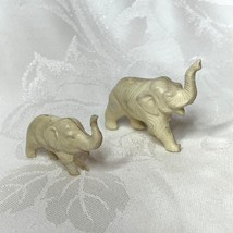 Vintage Set of 2 White Resin Elephant Figurines Trunks Up Lucky Elephants - $222.50 MXN