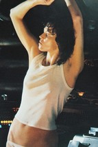 Sigourney Weaver in Alien in white vest 18x24 Poster - $23.99