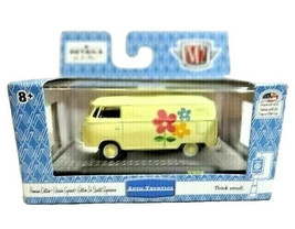 M2 1960 VW Delivery Van Volkswagen USA Model Retro Car Diecast Clear Cas... - $18.97