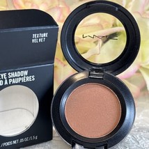 Mac Cosmetics Eye Shadow - Texture Velvet - Full Size New In Box Free Sh... - $19.75