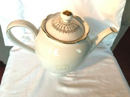 Vintage Bavaria Bareuther 8 1/2 Inch Coffee Pot With Lid Mint - £16.07 GBP
