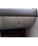 SIERRA250 2011 Glove Box 103843520 - $1,433.07 MXN