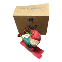 Avon Gift Collection Elves&#39; Day Off Skiing Ornament - £5.05 GBP