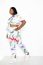 Plus size 2 piece outfits Crop top White Floral Jogger pants Set - $39.00