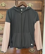 Vuori Stonesteps Windbreaker Women&#39;s Small Charcoal &amp; Pink Workout Light... - $39.57