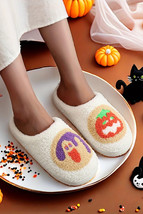 White Halloween Pumpkin Plush Winter Home Slippers - $166.66 MXN
