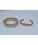 Vintage Gold Tone Etched Flower Pattern Hinged Bangle Bracelet &amp; Copper ... - $25.41 CAD
