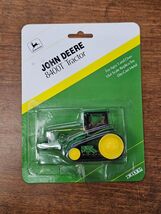 Ertl John Deere 8400T Tractor  1/64 - $183.41 MXN
