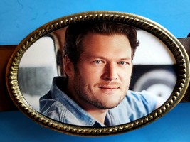 BLAKE SHELTON Epoxy Belt Buckle Country Music NEW! - $24.31 CAD