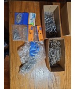 LOT Assorted Vintage Newell Eastern 4 Prong Pleater Hooks Curtain Draper... - $564.52 MXN