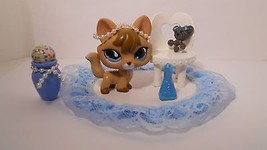 LPS # 673 Littlest Pet Shop Tan And Brown Fox With Blue Teardrop Eyes and access - £34.39 GBP