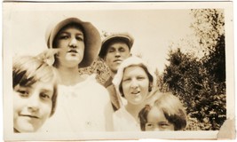 Small Sepia Snapshot of 5 Young People all Named 1920s-30s 4.25&quot; x 2.5&quot; - £5.34 GBP
