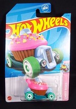 Hot Wheels Sweet Rides Sweet Driver pink blue 2/5 NEW - £3.87 GBP