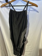 Speedo Pro LT Women&#39;s Swimsuit Onepiece Swimsuit Black/Gray Accent NWT Size12/38 - £19.46 GBP