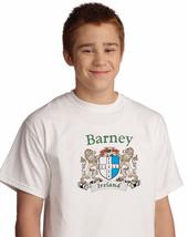 Barney Irish Coat of arms tee Shirt in White - £12.08 GBP+