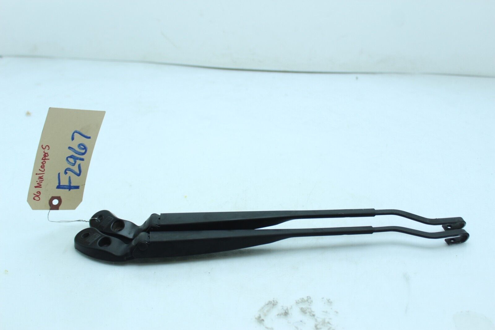 02-08 MINI COOPER S Left & Right Windshield Wiper Arms F2967 - £52.95 GBP