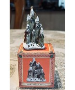 David Winter Cottages John Hine Studio England Ornaments Fairytale Castle - $18.99 CAD