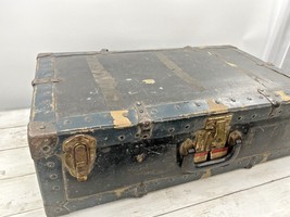  Antique Steamer Trunk Storage Treasure Chest BRITISH Travel Suitcase W/ Brass  - £116.28 GBP