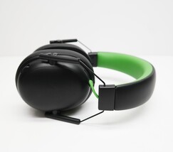 Razer BlackShark V3 X HyperSpeed Wireless Gaming Headset for Xbox NO DONGLE image 5