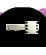 Vintage MEN&#39;S TIE CLASP Bar Silvertone Jagged Square Design 1 5/8&quot; x 5/8&quot; - $30.99 CAD