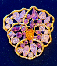 NOLAN MILLER Signed Yellow Gold Tone Brooch Purple Wild Pansy Flower Pin - £59.81 GBP