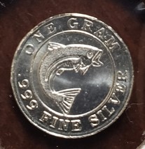 1 Gram .999 Fine Silver 1-1/2&quot; Round - Monarch Salmon Fish - £3.15 GBP