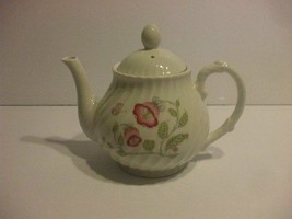 Porcelain Teapot With Pink Flowers And Butterflies - £39.81 GBP