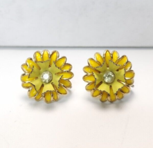 Vintage Gold-tone Yellow Enamel &amp; Rhinestone Flower Screw Back Earrings Japan - £17.05 GBP