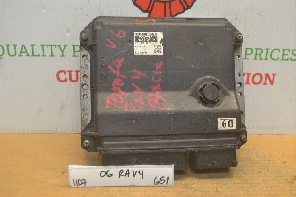 2006 Toyota RAV4 6 cyl Engine Control Unit ECU 8966142D91 Module 651 ...
