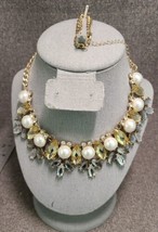 Rhinestone &amp; Faux Pearl Flower Petal Statement Necklace Gold Tone Vintag... - $9.50