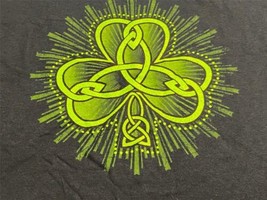 NWT Universal Studios Celtic Clover T-shirt Adult 2XL XXLG Saint Patrick... - $23.14