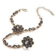 New Unique Gray Crystal Flower Vintage Jewelry Sets Fashion Bracelets And Rings  - £10.39 GBP