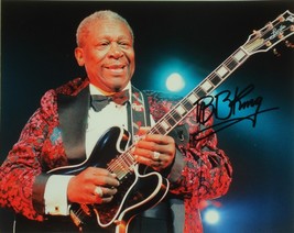 B.B. King Signed Autographed Photo - The King Of The Blues w/COA - £302.95 GBP