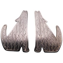 VTG Wolves Howling Signed JJ Earrings Pewter Silver Tone 1988 Collectors&#39; Piece - £11.90 GBP