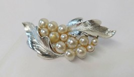 Lisner Vintage Silver-Tone Faux Pearl Brooch Pin Signed Textured Leaves ... - £18.70 GBP