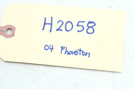 2004-2006 VOLKSWAGEN PHAETON REAR LEFT DOOR GLASS WINDOW SUN SHADE SCREEN H2058 image 15