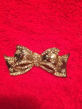 Bow Brooch With Rhinestones  - $93.19 MXN