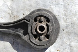 2005-2006 SAAB 9-2 AERO REAR UPPER ENGINE MOUNT K8305 image 3