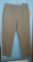 New Chicos 2 Womens Pull On Fabulously Slimming Josie Pant Fatigue Green NWT Lrg - £22.34 GBP