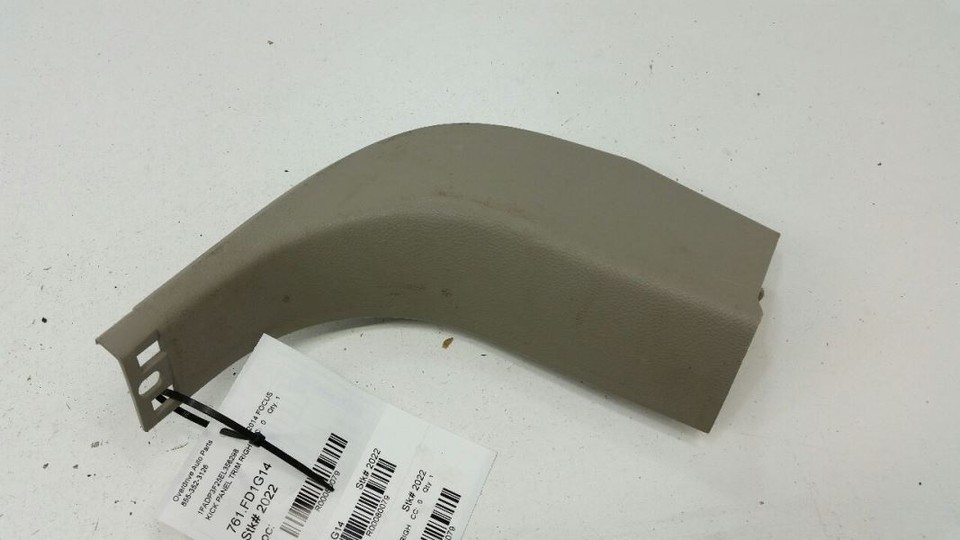 Kick Panel Trim Right Passenger 2014 FORD FOCUS 2012 2013 2015Inspected,... - $17.96
