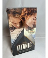 TITANIC VHS TAPE BOX SET FACTORY SEALED NEW IN PACKAGE VINTAGE (1997) - €20,28 EUR