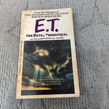 E.T. Science Fiction Paperback Book from Berkley by William Kotzwinkle 1982 - £9.59 GBP