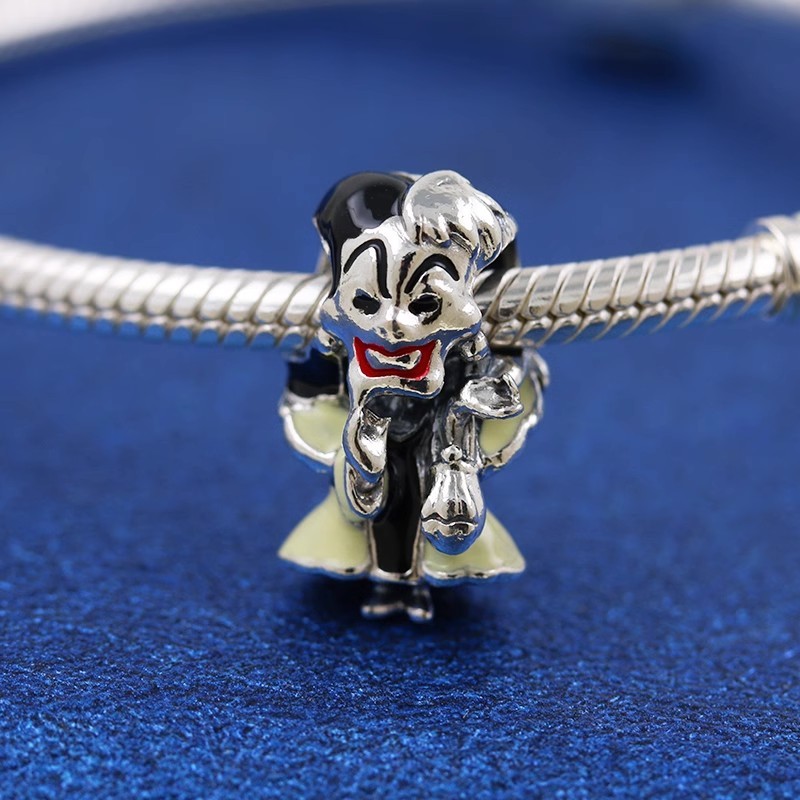 Halloween 925 Sterling silver Disney Villains Cruella De Vil Charm 793424C01